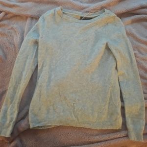 Soft grey cashmere Tahari sweater